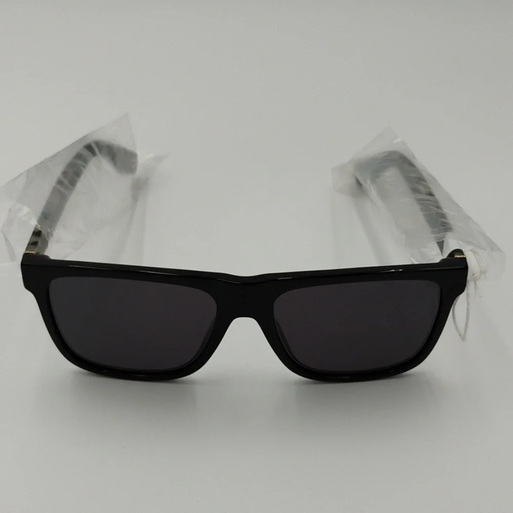 Marc Jacobs Sunglasses With Case
